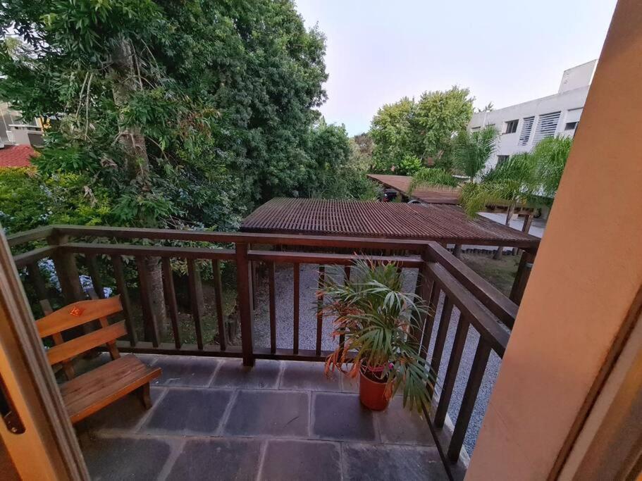 Hermosa En En Carrasco - Comparte Conmigo * Montevideo